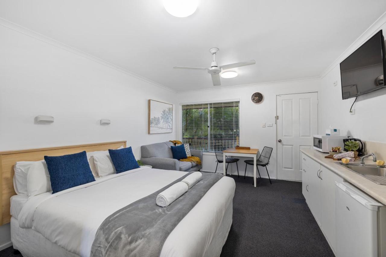 Ocean Park Motel & Holiday Apartments Κοφς Χάρμπουρ Εξωτερικό φωτογραφία