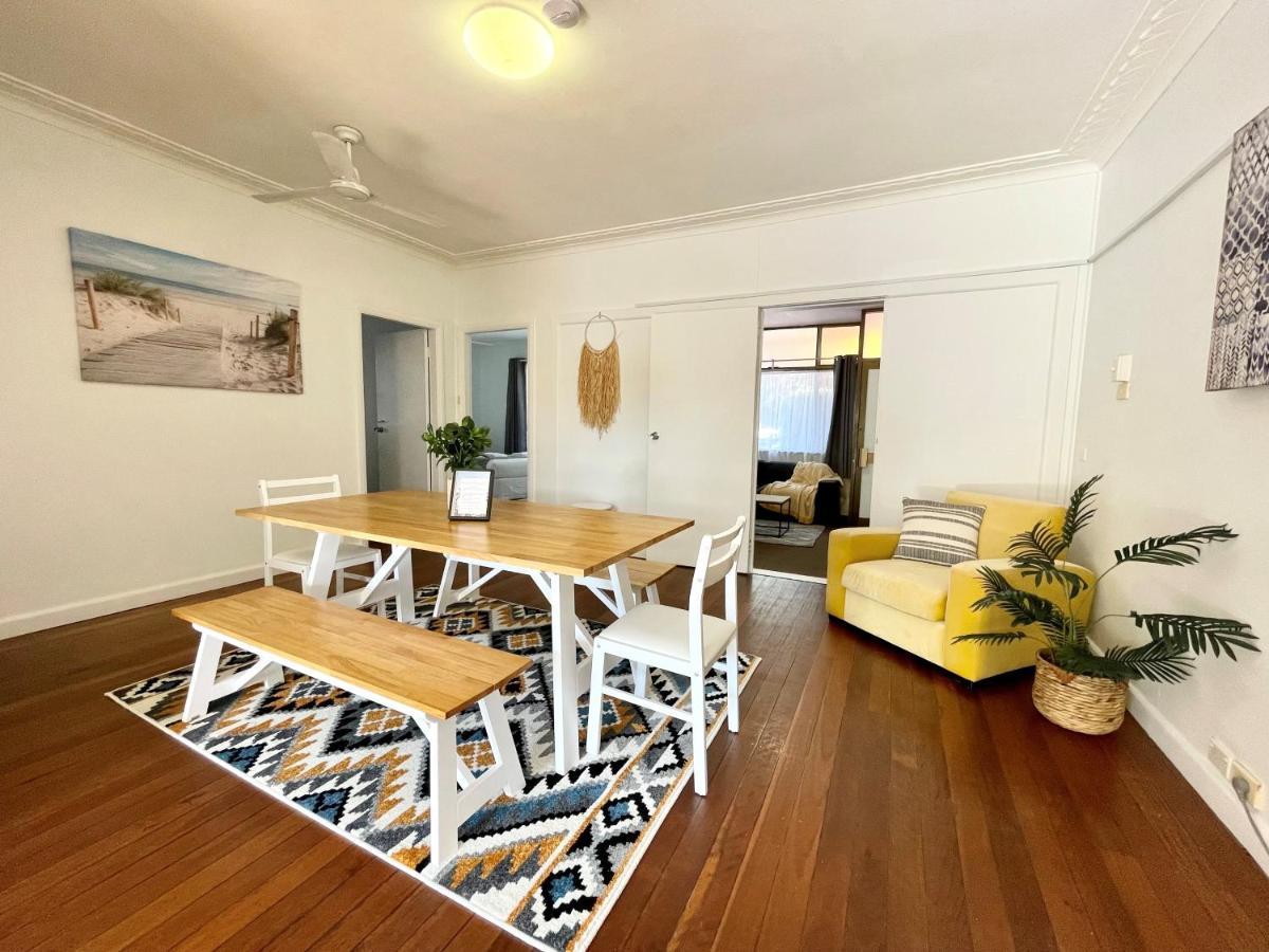 Ocean Park Motel & Holiday Apartments Κοφς Χάρμπουρ Εξωτερικό φωτογραφία