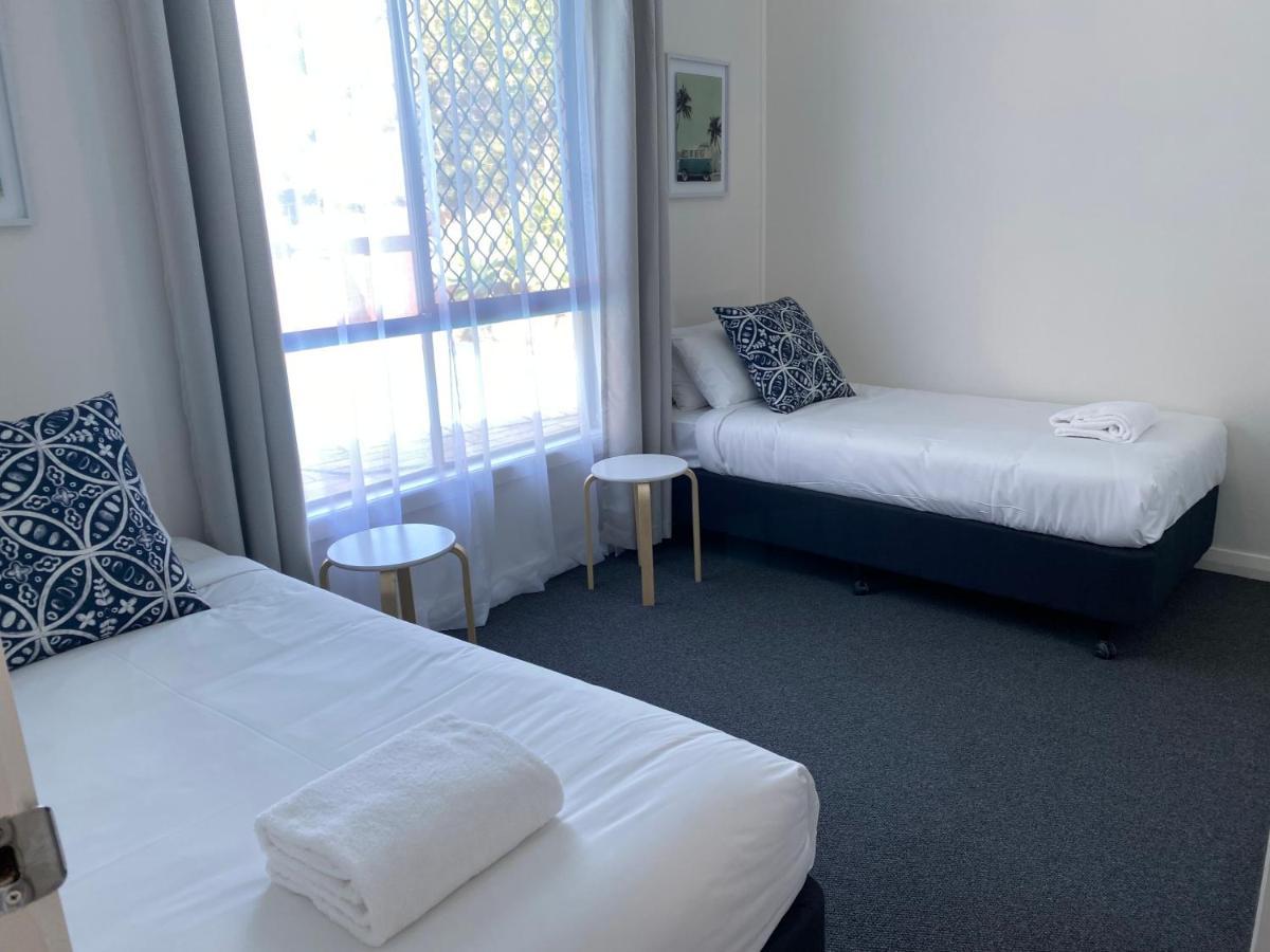 Ocean Park Motel & Holiday Apartments Κοφς Χάρμπουρ Εξωτερικό φωτογραφία